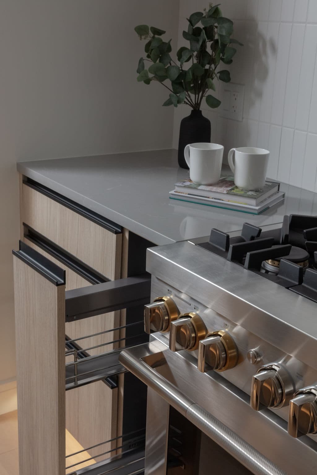 Kitchen cooktop detail in the Windsor Park project by Platinum Build Homes in Windsor Park, Calgary.
